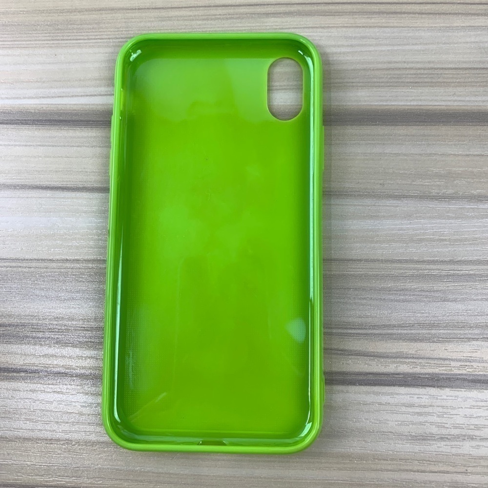 Pea Green Silicone Phone Case For iPhone XR - 6”x 4”x 0.5” - Picture 2 of 3